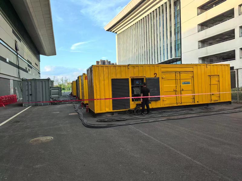 海南柴油发电机冬季保养注意事项？